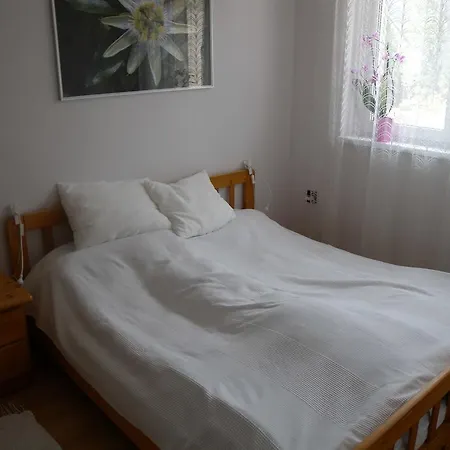 Three-bedroom In Vonyarcvashegy Ii