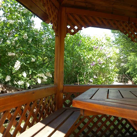 Apartment Three-bedroom In Vonyarcvashegy Ii Alsovonyarc
